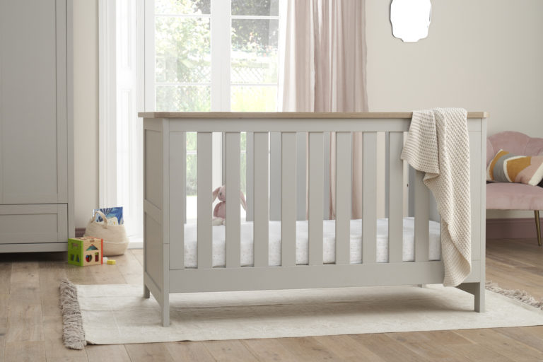 Verona cot grey